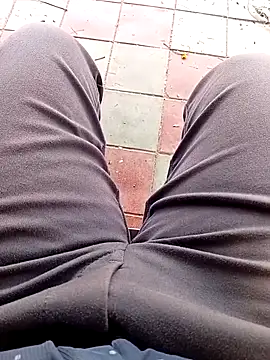 Chat +18 de Horny-boyyy ao vivo