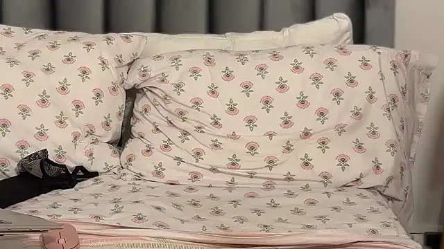 Chat XXX Live CharlottX