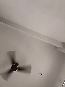 Show de vinay_smalldick na webcam