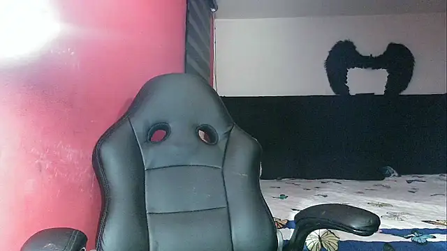 charlotedoll: онлайн-секс-чат