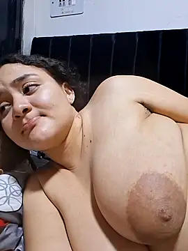 Liancy webkamerás műsora