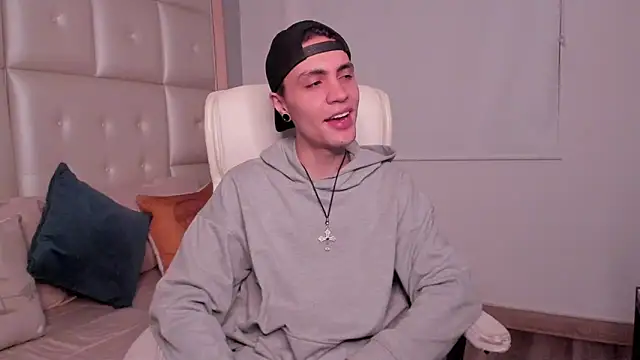 dark_sun302's Live XXX Chat