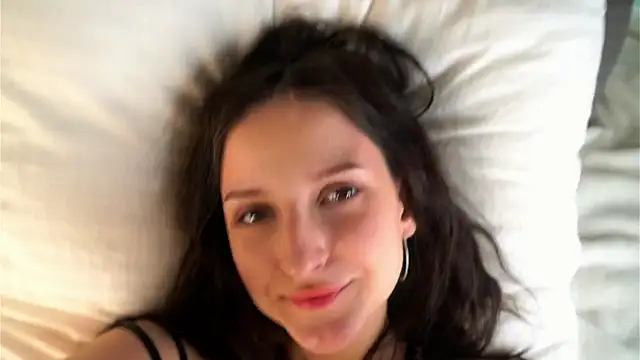 FalineBeacher: онлайн-секс-чат