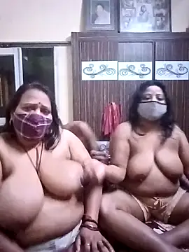 LoveOnStream Pertunjukan Webcam