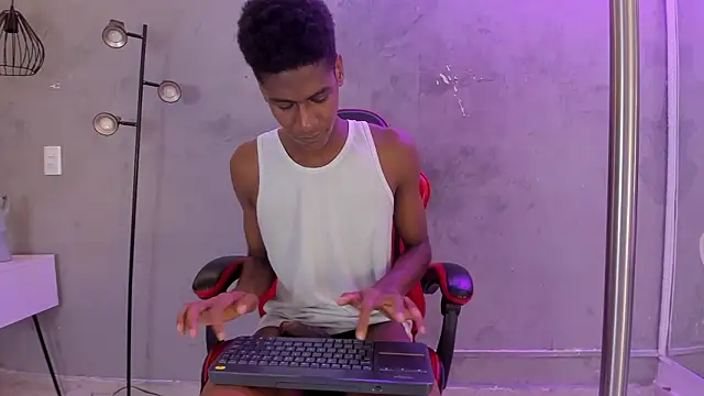 khris__evans লাইভ XXX চ্যাট