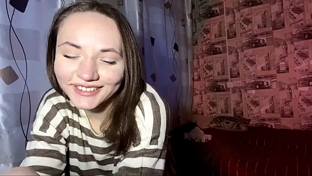 JuliaCurletteyen Webbikameraesitys