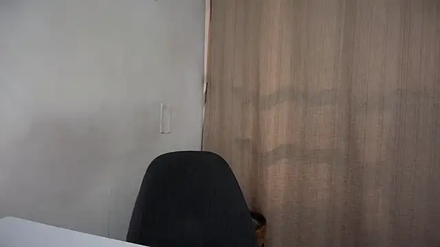 romeolovedark's Live XXX Chat