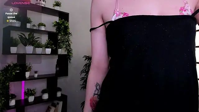 Ida_FaneStain Chat XXX in diretta