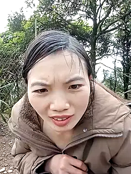 ngan-cute live XXX chat