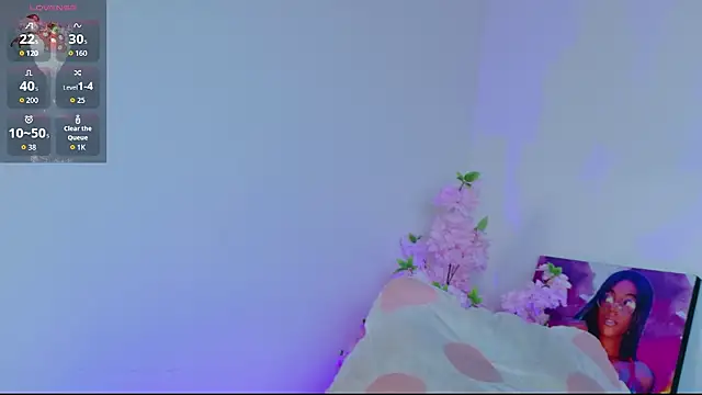 HollyJorda Chat XXX live