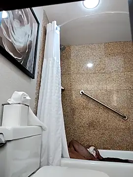 sinnernoir Chat XXX in diretta