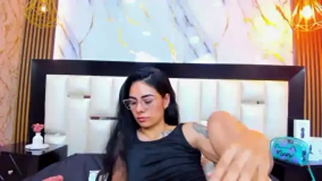 NicoleEsposito Chat XXX in diretta