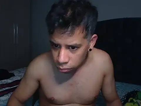 WILD_BIGCOCK35 Obrolan Langsung XXX