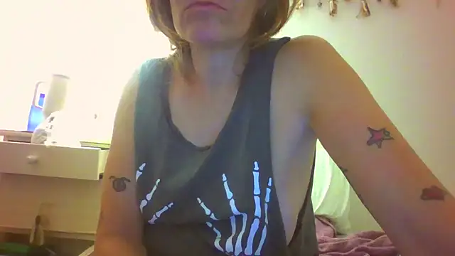 دردشة brisadelanoche الجنسية المباشرة