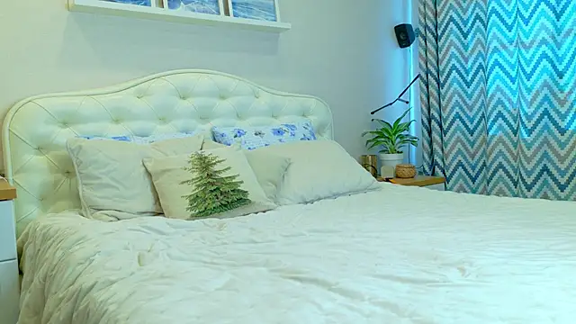 Chatroom XXX en direct de LadySweetWife