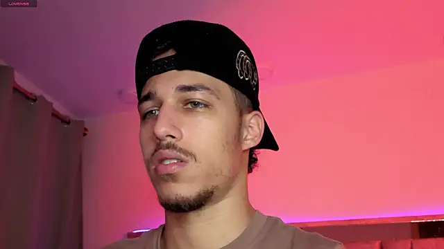 orionblaze69_ élő XXX-chatje