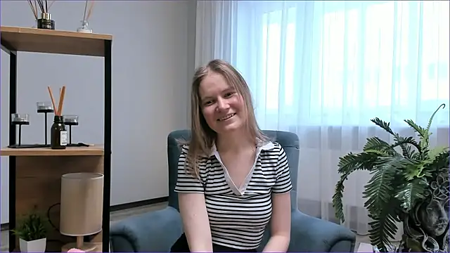 CleliaRostek élő XXX-chatje