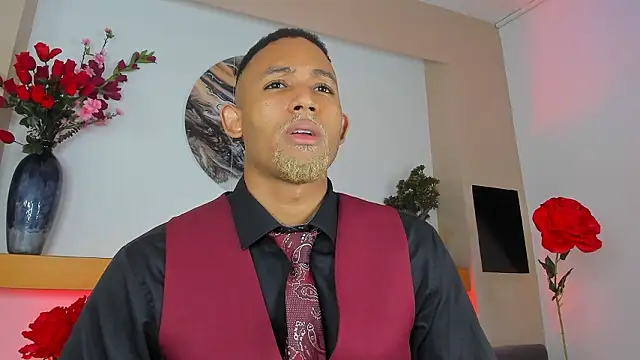 دردشة B_Wild الجنسية المباشرة