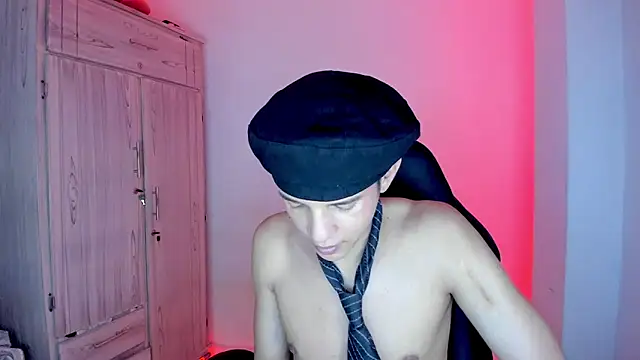 tylernova – webcam-show