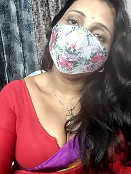 Hotty_Kavita: διαδικτυακό σόου στην κάμερα