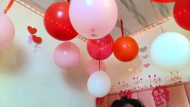 victoria_aphril Chat XXX in diretta