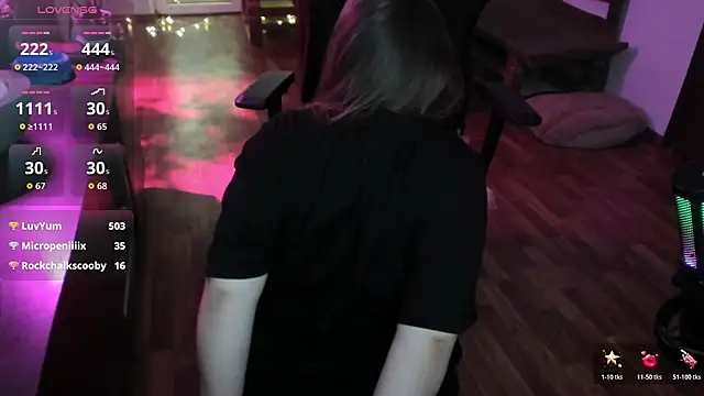 XNirvanaX's Live XXX Chat