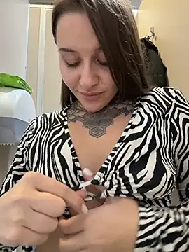 KishaMur Live XXX Chat