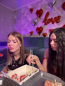 Emma_Catt 即時 XXX 聊天