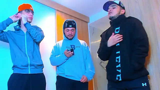 TheBatMansion Pertunjukan Webcam