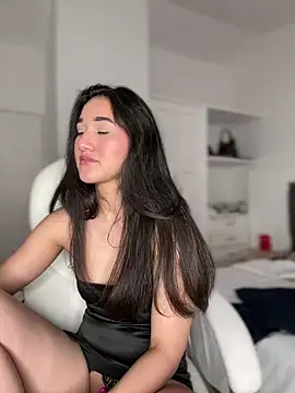 Chatroom XXX en direct de julieta_jhonss