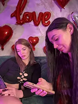 Czat XXX na żywo – Emma_Catt