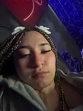 Sophie_LS  – Naživo XXX chat