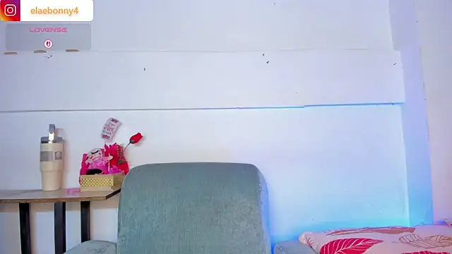 Keily-w Chat XXX live