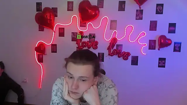 theo_drift: απευθείας συνομιλία ΧΧΧ