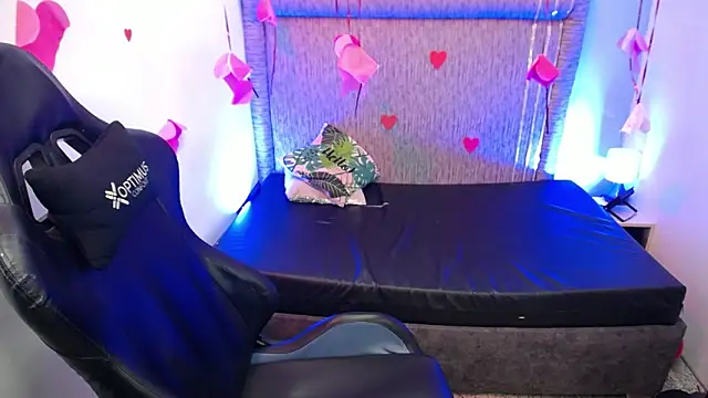 The_twinks_ webkamerás műsora