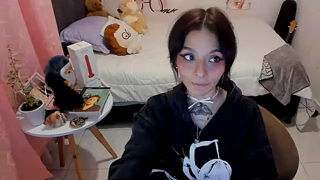 XXX chat uživo modela _dayanne_
