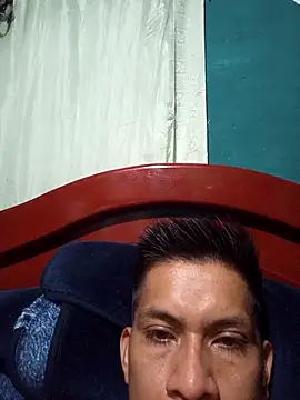 yisusalejo Webcamshow