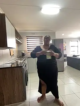 MissLola27 – Live XXX-chat