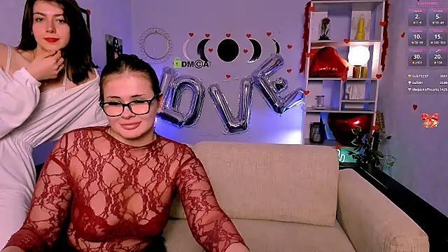 Chat +18 de kitniss_dreamy ao vivo