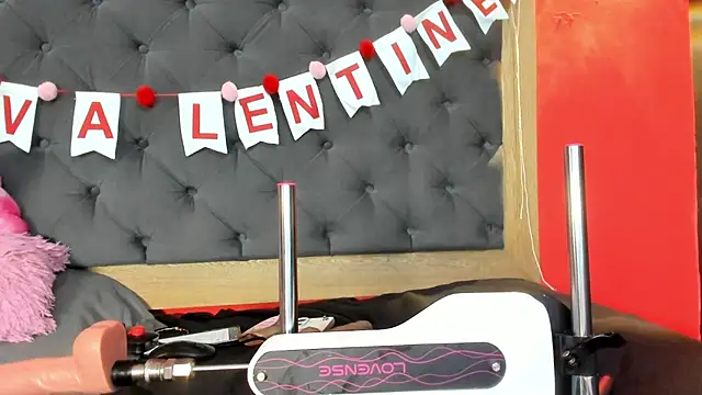 Sembang XXX Secara Langsung YayaHilton