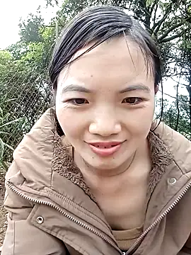 ngan-cute Live XXX-chat