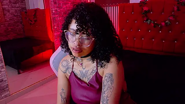 mia_hernnandez Live XXX Chat