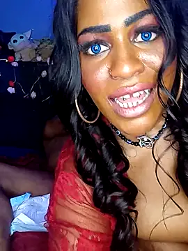 AmazonianMistress 在線直播表演