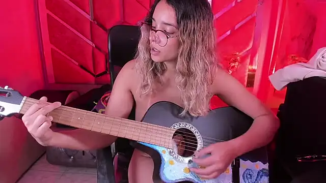 Olivia_Fox69 লাইভ XXX চ্যাট