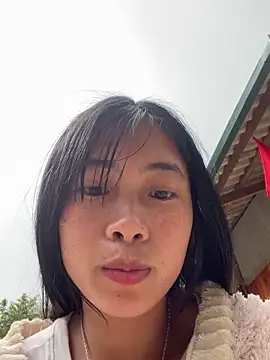 LyLyX09 Live XXX Chat