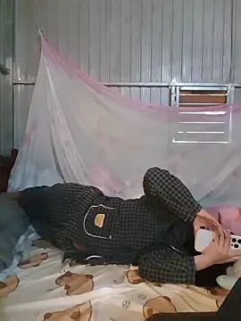 Czat XXX na żywo – Helen-Tran