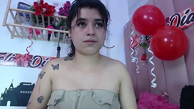 petite_coral – Live XXX-chat