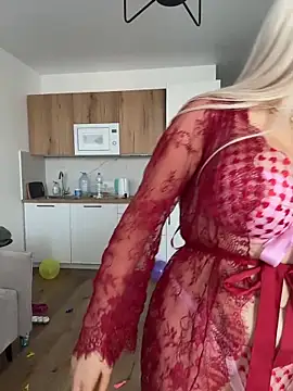 Show de LaraHollywood na webcam