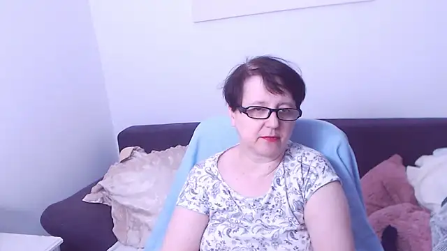 ChristaRose: онлайн-секс-чат