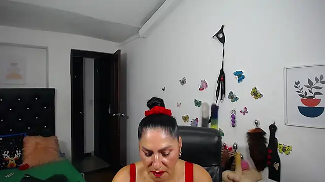 mature_bigboobs10's Live XXX Chat